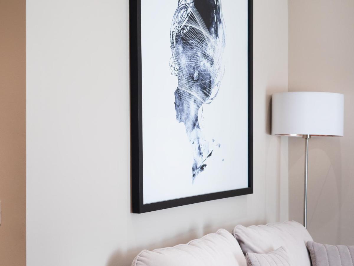 Lake Drive Rooms&Apartments تيرانا المظهر الخارجي الصورة