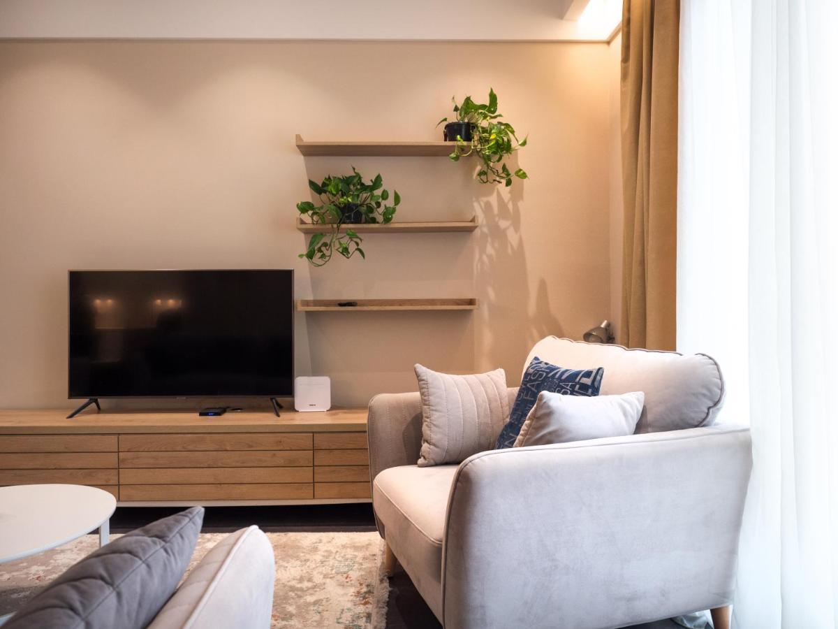 Lake Drive Rooms&Apartments تيرانا المظهر الخارجي الصورة